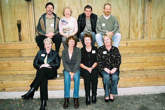 Khandallah School Reunion 2005 negative 23 - click on image for larger picture