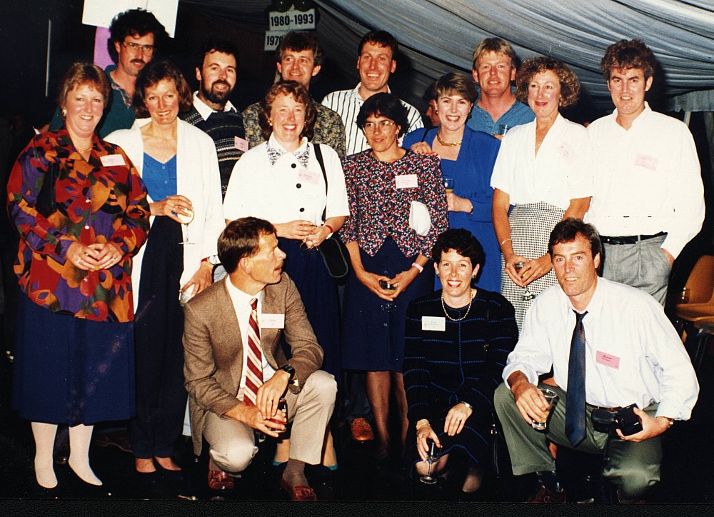 ks1993reunion.jpeg: 3701x2680, 752k (2013 Oct 30 13:00)