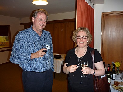 Reunion dinner (2009-11-07 18.38.08 P1000502 Simon.jpeg)