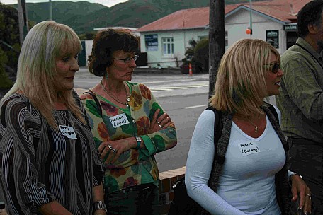 Reunion after rally (2009-11-07 _R IM000057.jpeg)